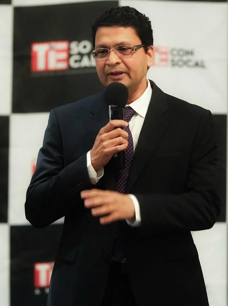 Shashi Tripathi - AI Keynote Speaker